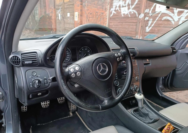 Mercedes-Benz Klasa C cena 13500 przebieg: 248000, rok produkcji 2007 z Poznań małe 254